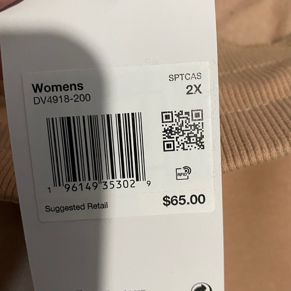 NWT